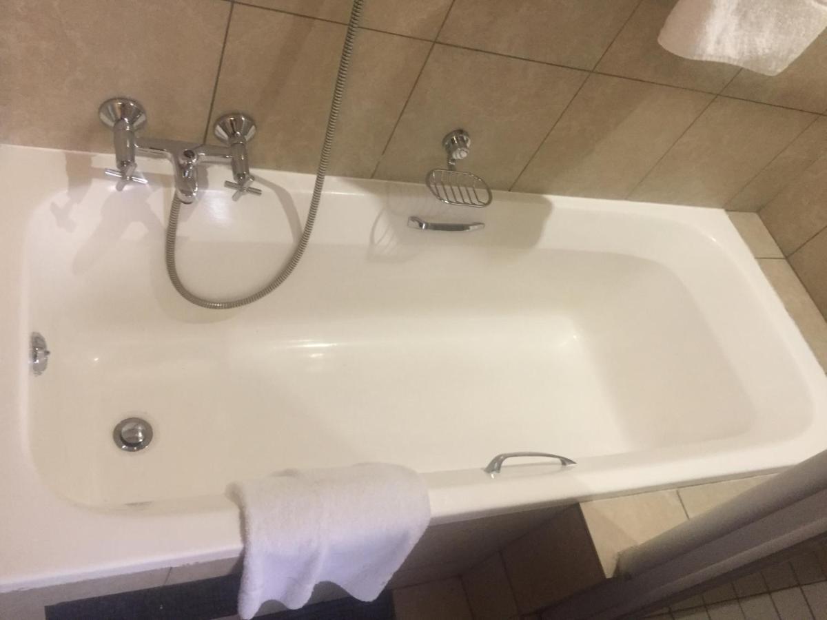 Mabungubwe Hotel Apartments - Home Away From Home Γιοχάνεσμπουργκ Εξωτερικό φωτογραφία